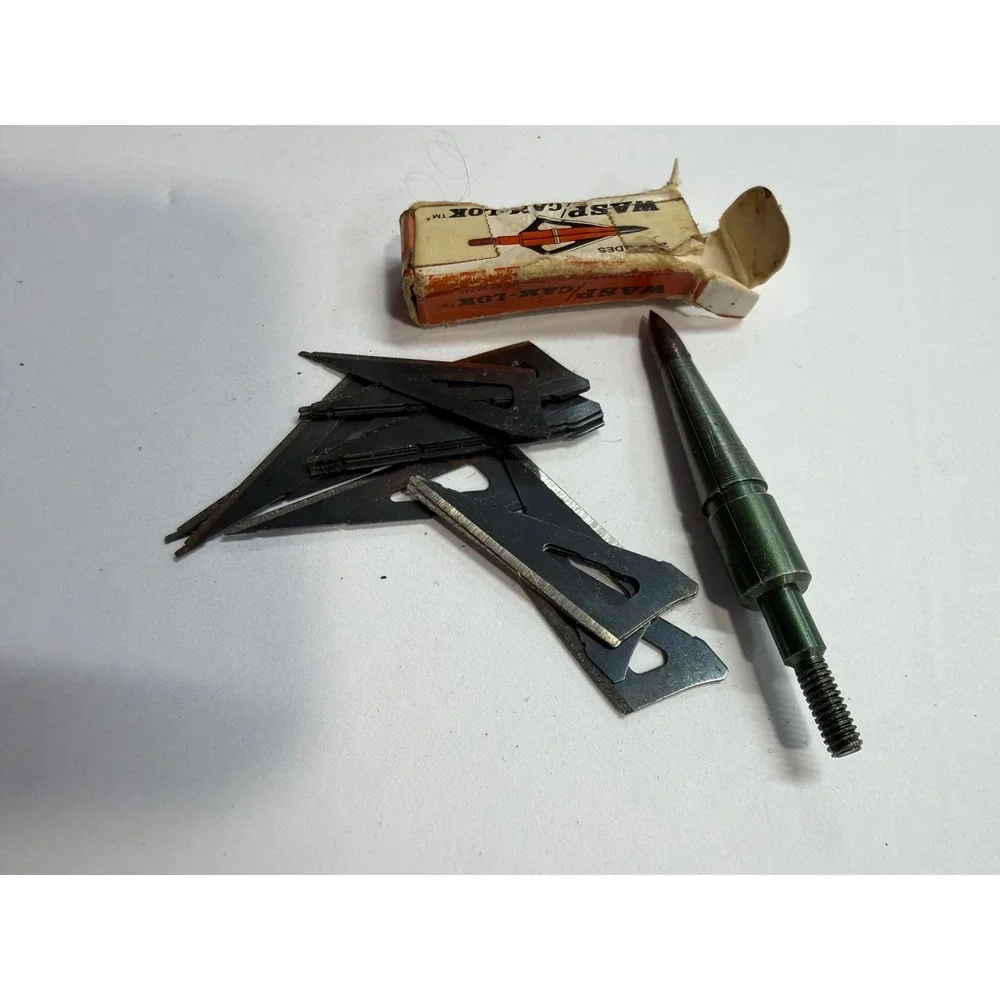 Vintage Wasp Cam-Lok Archery Broadhead Ferrule and Replacement Blades Set